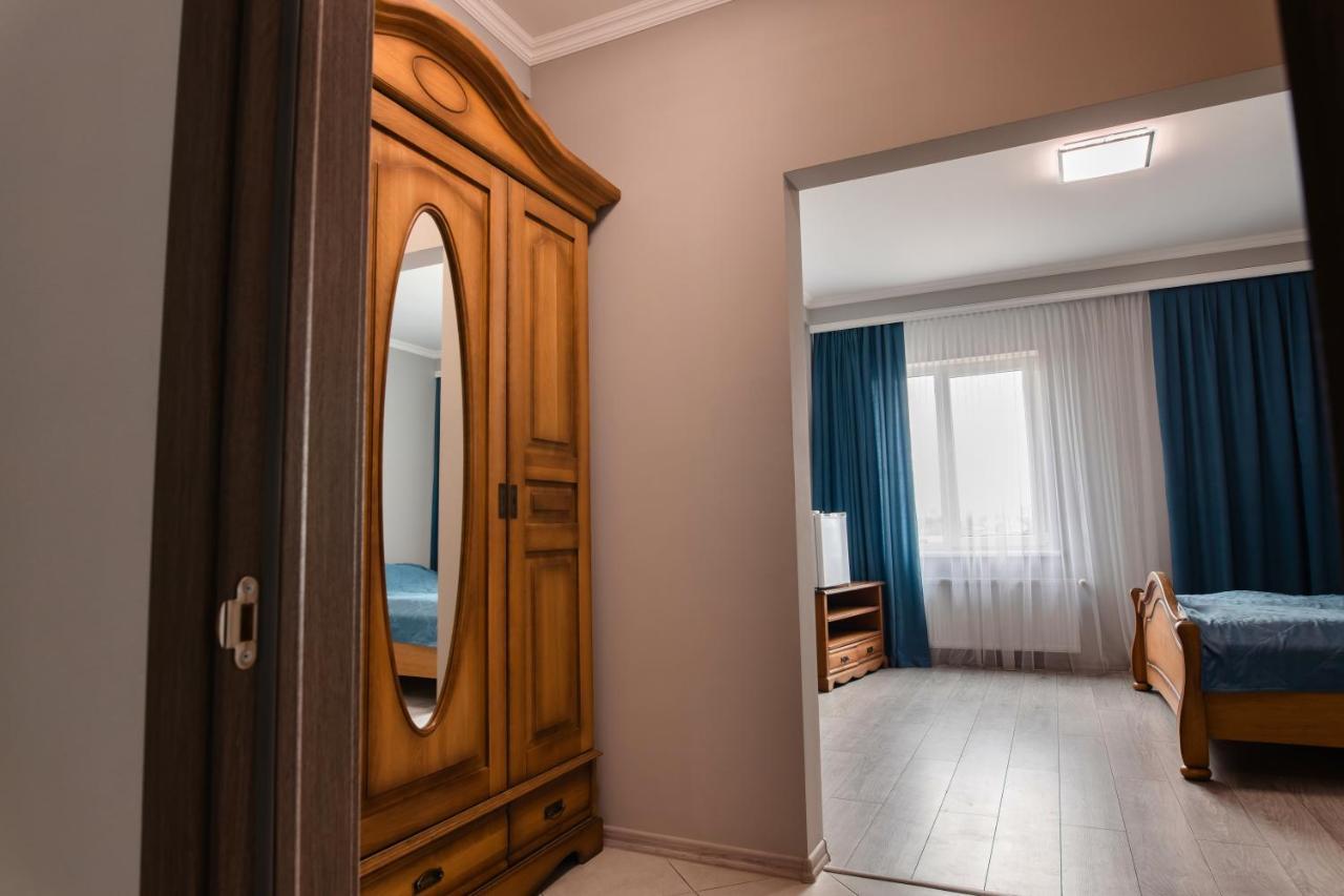 Af Trans Hotel Marshyntsi Esterno foto